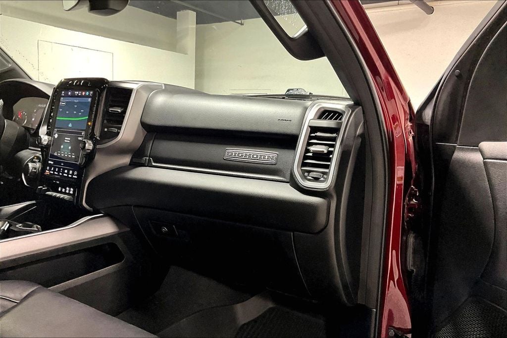 2022 RAM 1500 Big Horn Crew Cab 4x4 5'7' Box