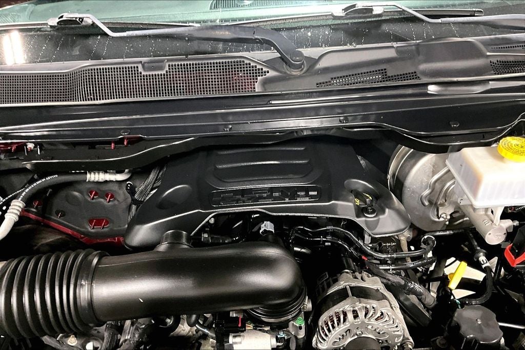 2022 RAM 1500 Big Horn Crew Cab 4x4 5'7' Box