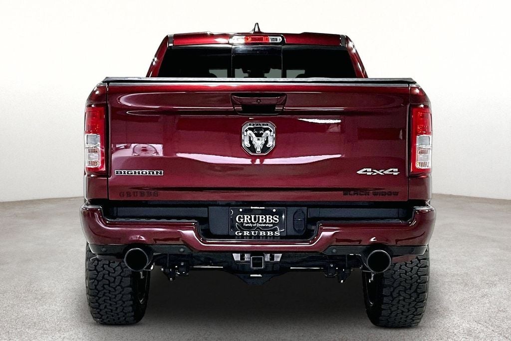2022 RAM 1500 Big Horn Crew Cab 4x4 5'7' Box