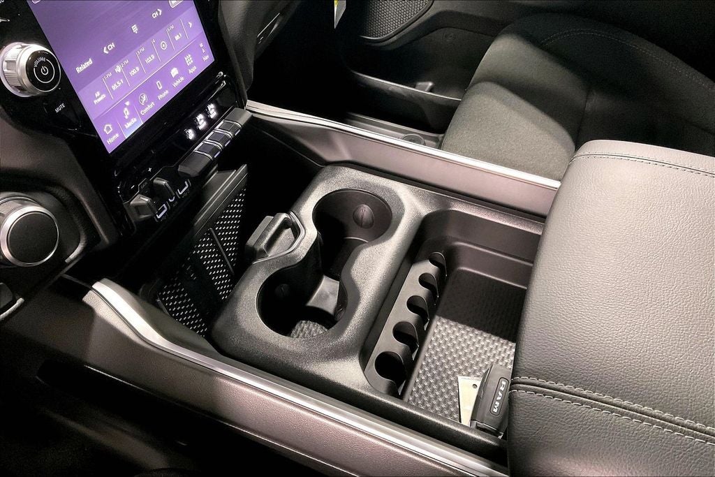 2026 RAM Ram 1500 RAM 1500 LONE STAR CREW CAB 4X4 5'7' BOX