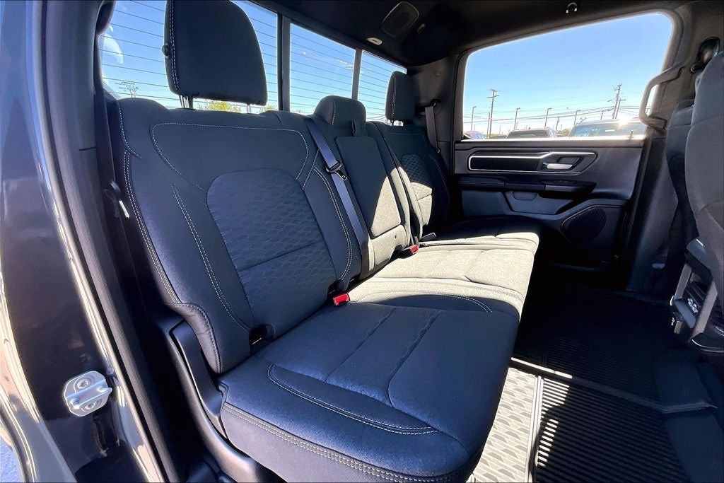 2026 RAM Ram 1500 RAM 1500 LONE STAR CREW CAB 4X4 5'7' BOX