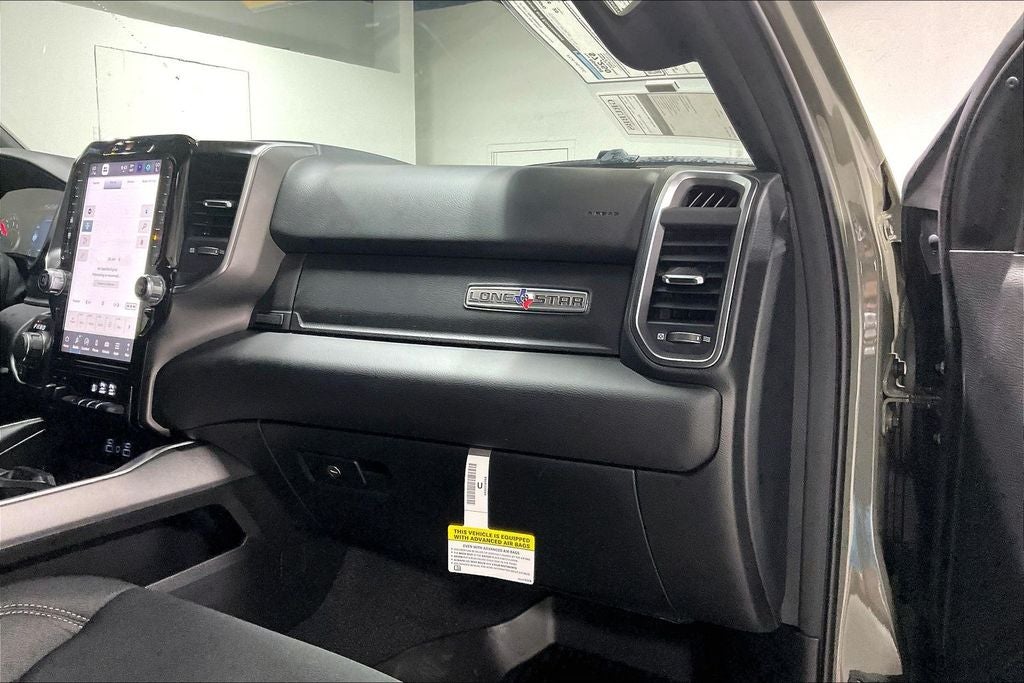 2026 RAM Ram 1500 RAM 1500 LONE STAR CREW CAB 4X4 5'7' BOX