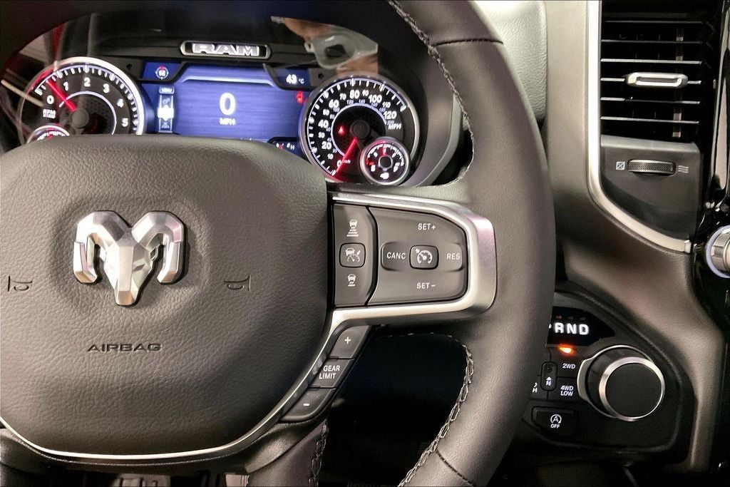 2027 RAM Ram 1500 RAM 1500 LONE STAR CREW CAB 4X4 5'7' BOX