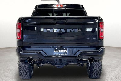 2026 RAM 1500 Big Horn Crew Cab 4x4 5'7' Box