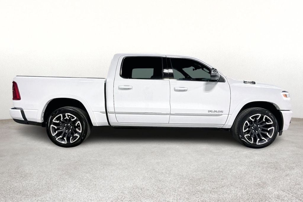 2026 RAM Ram 1500 RAM 1500 LIMITED CREW CAB 4X4 5'7' BOX