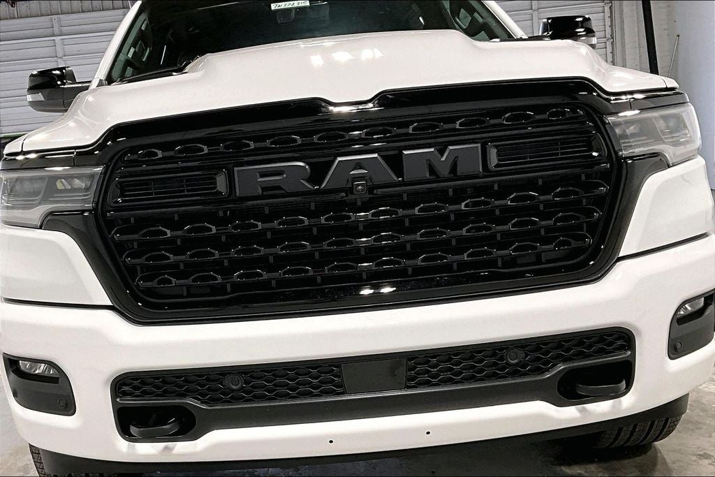 2026 RAM Ram 1500 RAM 1500 LIMITED CREW CAB 4X4 5'7' BOX