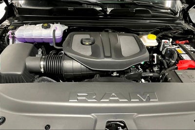 2025 RAM Ram 1500 RAM 1500 LARAMIE CREW CAB 4X4 5'7' BOX