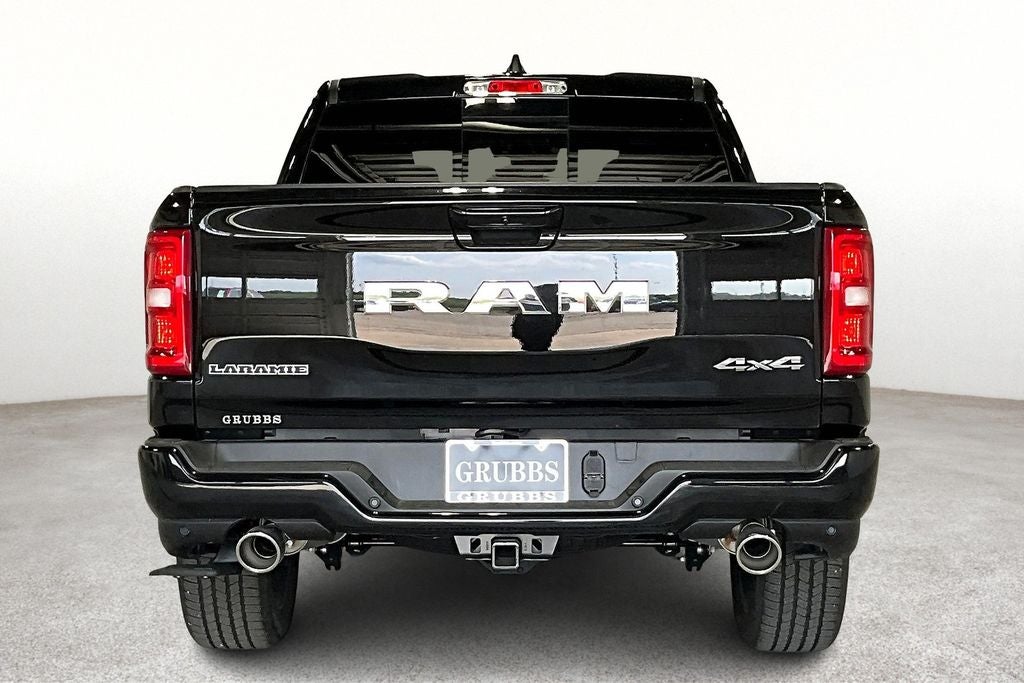 2025 RAM Ram 1500 RAM 1500 LARAMIE CREW CAB 4X4 5'7' BOX