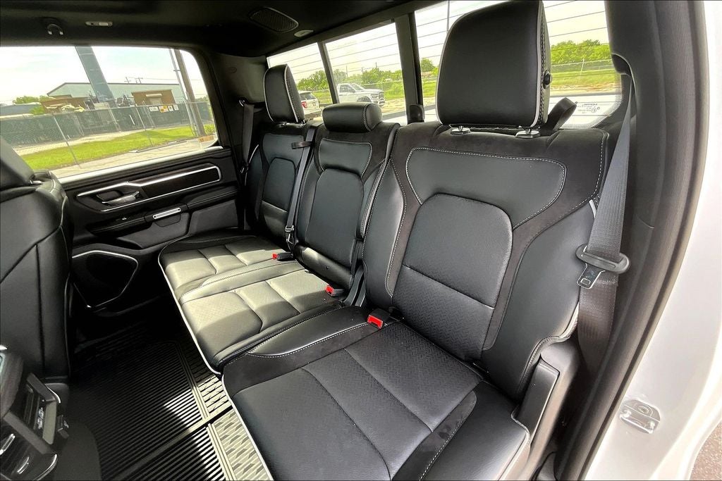 2025 RAM Ram 1500 RAM 1500 LARAMIE CREW CAB 4X4 5'7' BOX