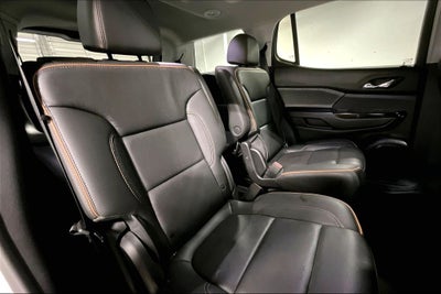 2022 GMC Acadia AWD AT4