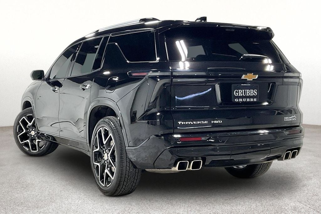 2025 Chevrolet Traverse AWD High Country