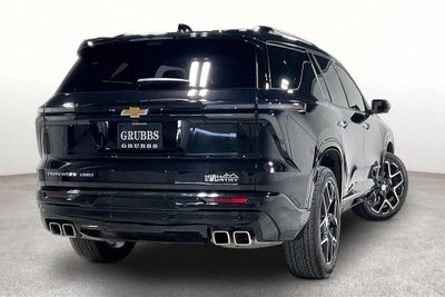 2025 Chevrolet Traverse AWD High Country