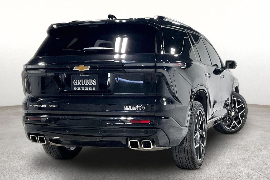 2025 Chevrolet Traverse AWD High Country
