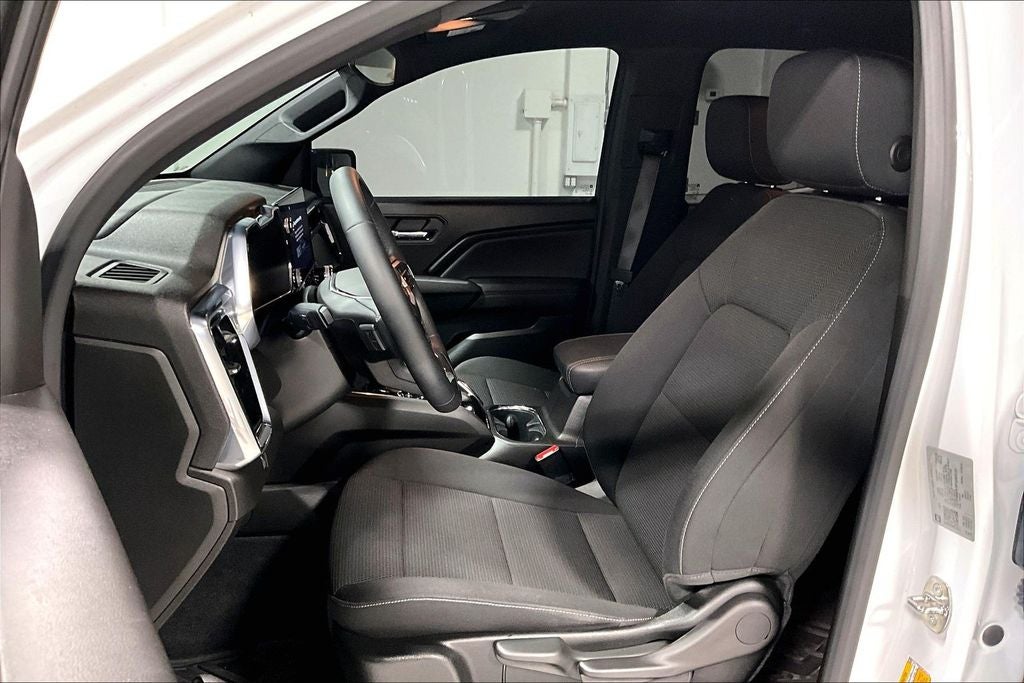 2023 GMC Canyon 4WD Crew Cab Short Box Elevation