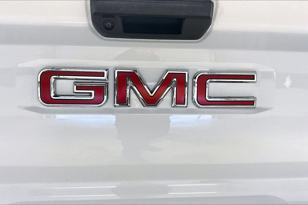 2023 GMC Canyon 4WD Crew Cab Short Box Elevation