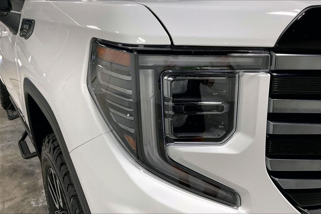 2026 GMC Sierra 1500 Crew Cab, Short Bed, AT4, 4WD