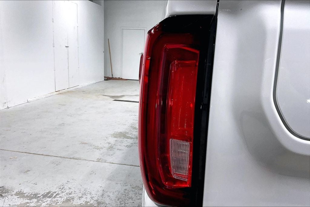 2026 GMC Sierra 1500 Crew Cab, Short Bed, AT4, 4WD