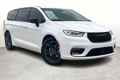 2026 Chrysler Pacifica PACIFICA SELECT