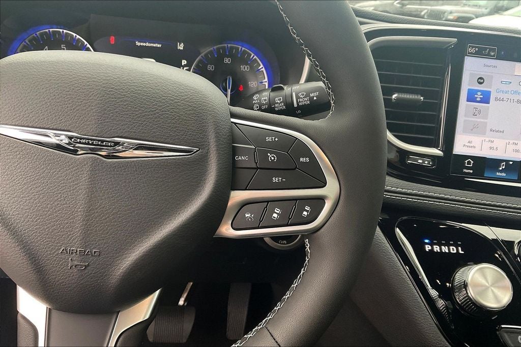 2026 Chrysler Pacifica PACIFICA SELECT