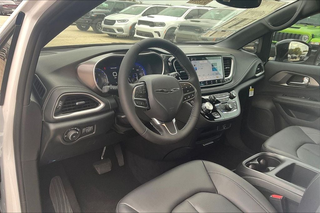 2026 Chrysler Pacifica PACIFICA SELECT