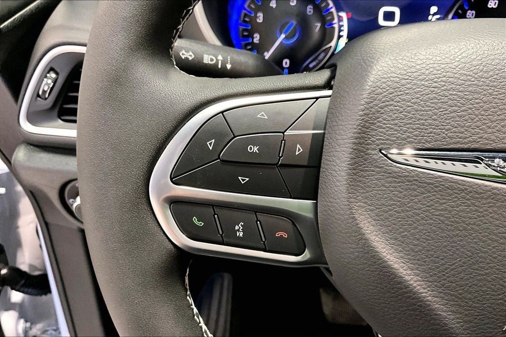 2026 Chrysler Voyager VOYAGER LX