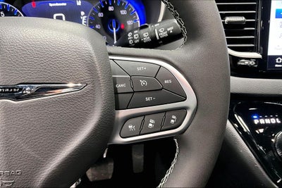 2026 Chrysler Voyager VOYAGER LX