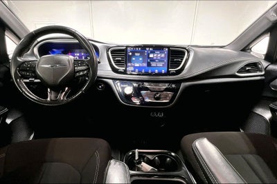 2021 Chrysler Pacifica Touring