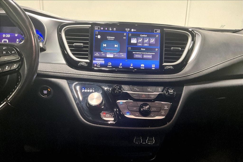 2021 Chrysler Pacifica Touring