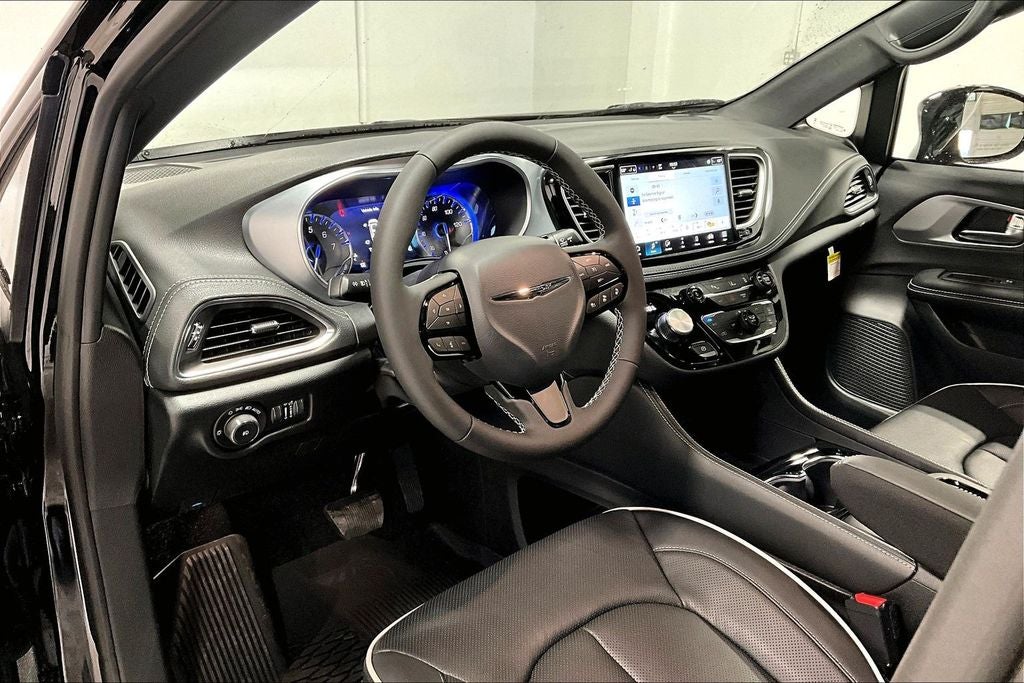 2026 Chrysler Pacifica PACIFICA LIMITED