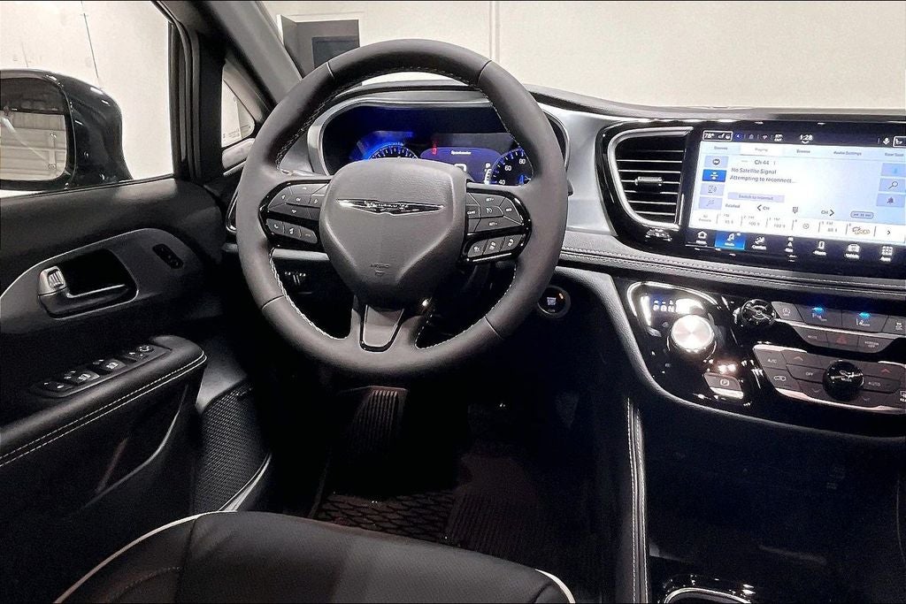 2026 Chrysler Pacifica PACIFICA LIMITED