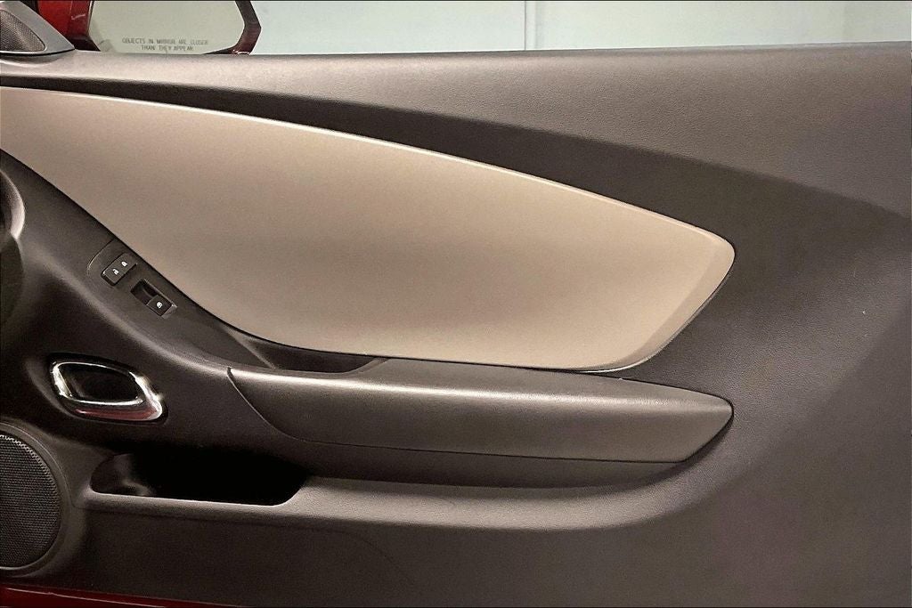 2015 Chevrolet Camaro 2LS
