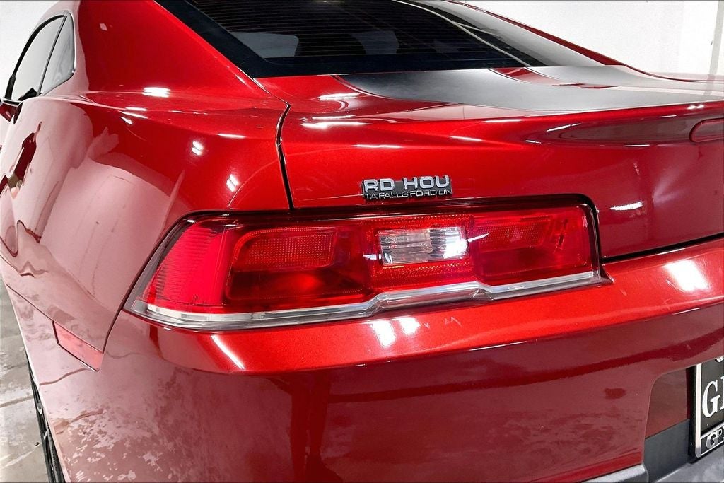 2015 Chevrolet Camaro 2LS