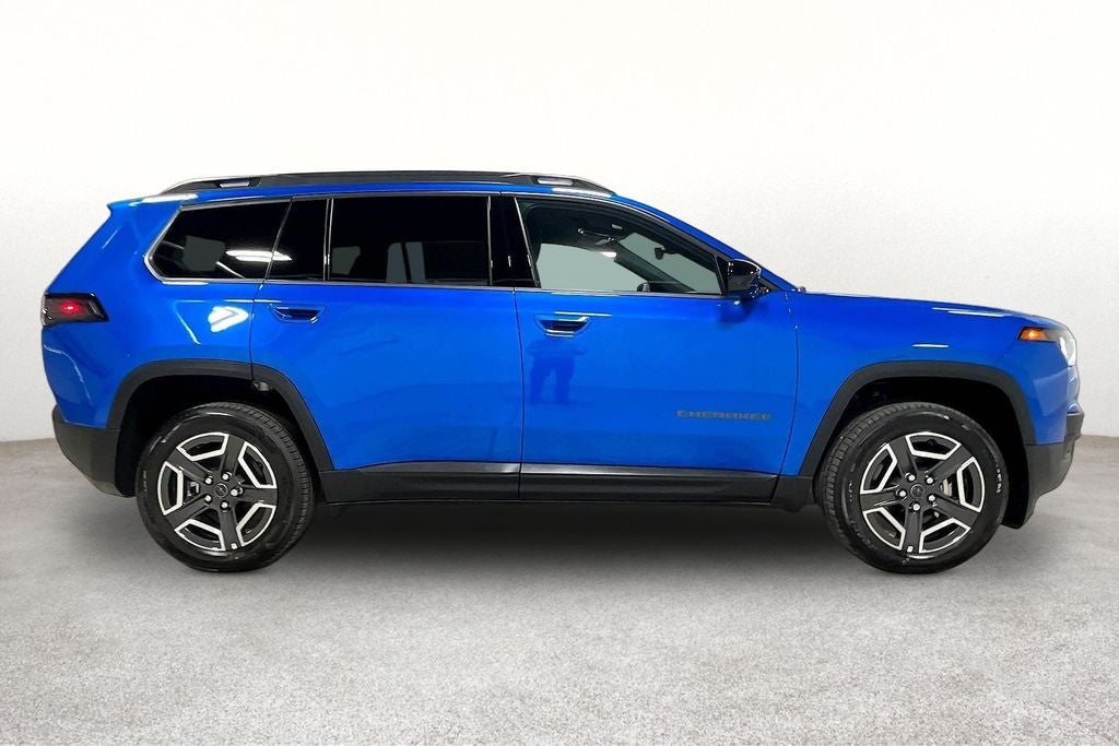 2026 Jeep Cherokee CHEROKEE LAREDO 4X4