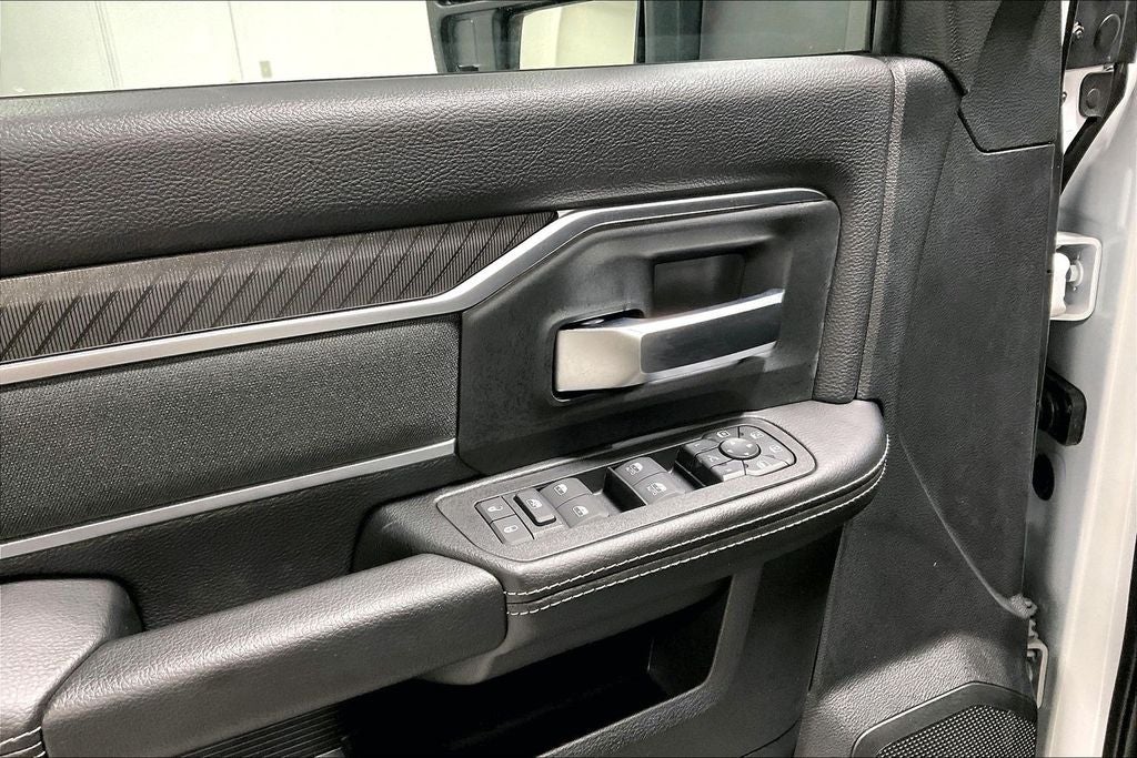 2026 RAM 3500 Big Horn Crew Cab 4x4 6'4' Box