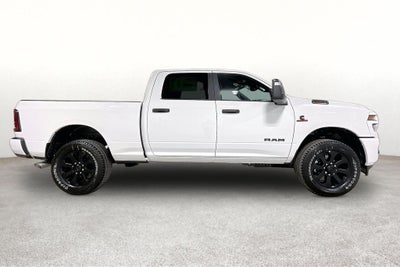 2026 RAM 3500 Big Horn Crew Cab 4x4 6'4' Box