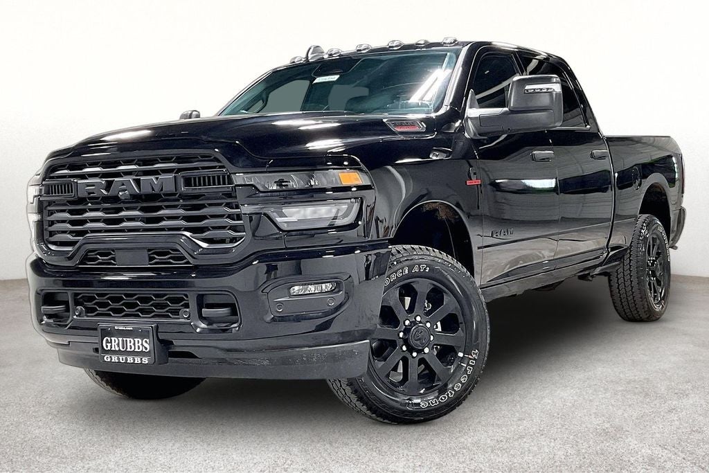 2026 RAM 3500 Big Horn Crew Cab 4x4 6'4' Box