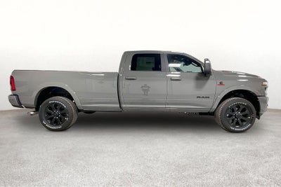 2027 RAM Ram 3500 RAM 3500 LARAMIE CREW CAB 4X4 8' BOX