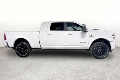 2026 RAM Ram 3500 RAM 3500 LIMITED MEGA CAB 4X4 6'4' BOX