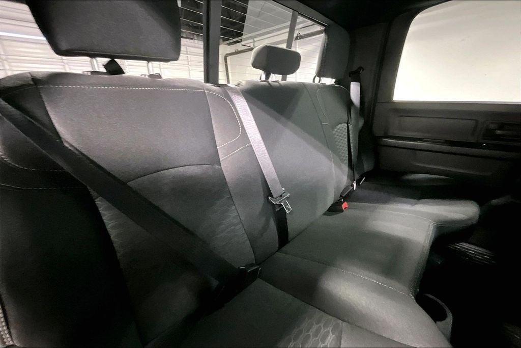 2026 RAM Ram 2500 RAM 2500 BLACK EXPRESS CREW CAB 4X4 6'4' BOX