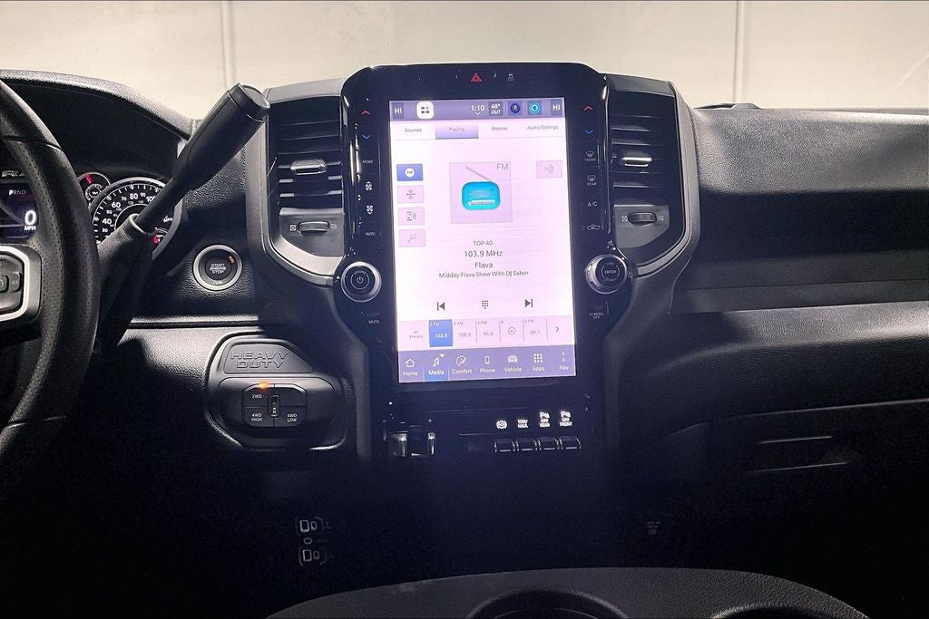 2026 RAM Ram 2500 RAM 2500 BLACK EXPRESS CREW CAB 4X4 6'4' BOX