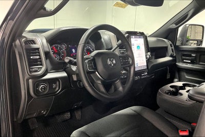 2026 RAM Ram 2500 RAM 2500 BLACK EXPRESS CREW CAB 4X4 6'4' BOX