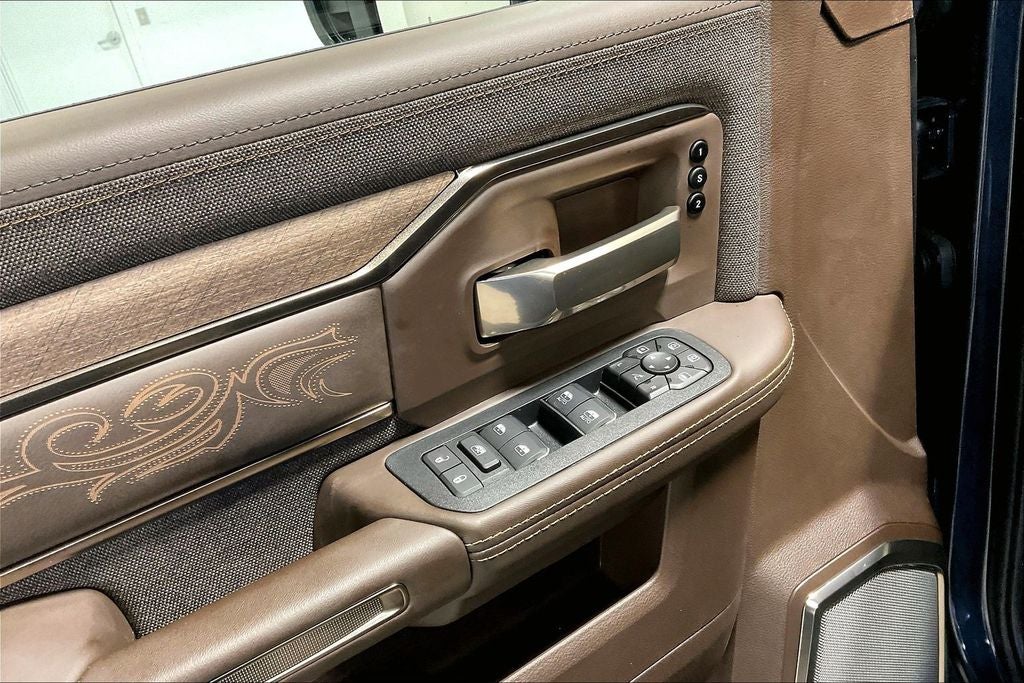 2026 RAM Ram 2500 RAM 2500 LIMITED LONGHORN MEGA CAB 4X4 6'4' BOX