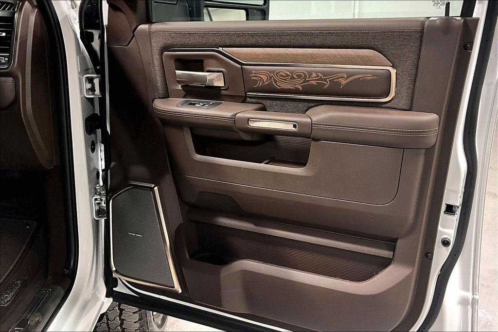 2026 RAM Ram 2500 RAM 2500 LIMITED LONGHORN MEGA CAB 4X4 6'4' BOX