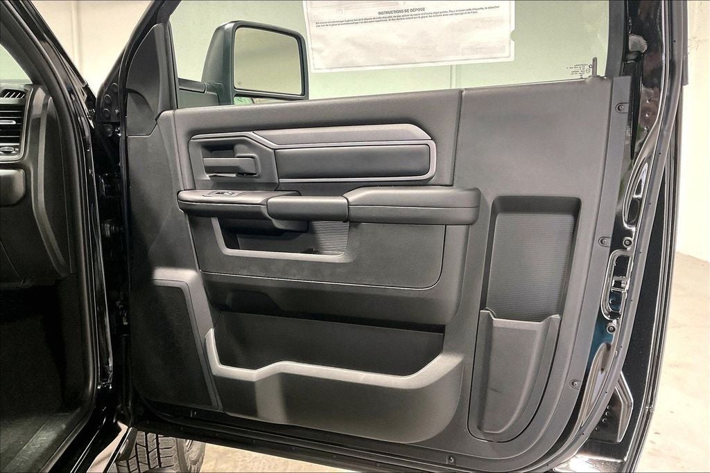 2026 RAM Ram 3500 RAM 3500 TRADESMAN REGULAR CAB 4X4 8' BOX