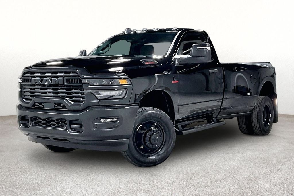 2026 RAM Ram 3500 RAM 3500 TRADESMAN REGULAR CAB 4X4 8' BOX