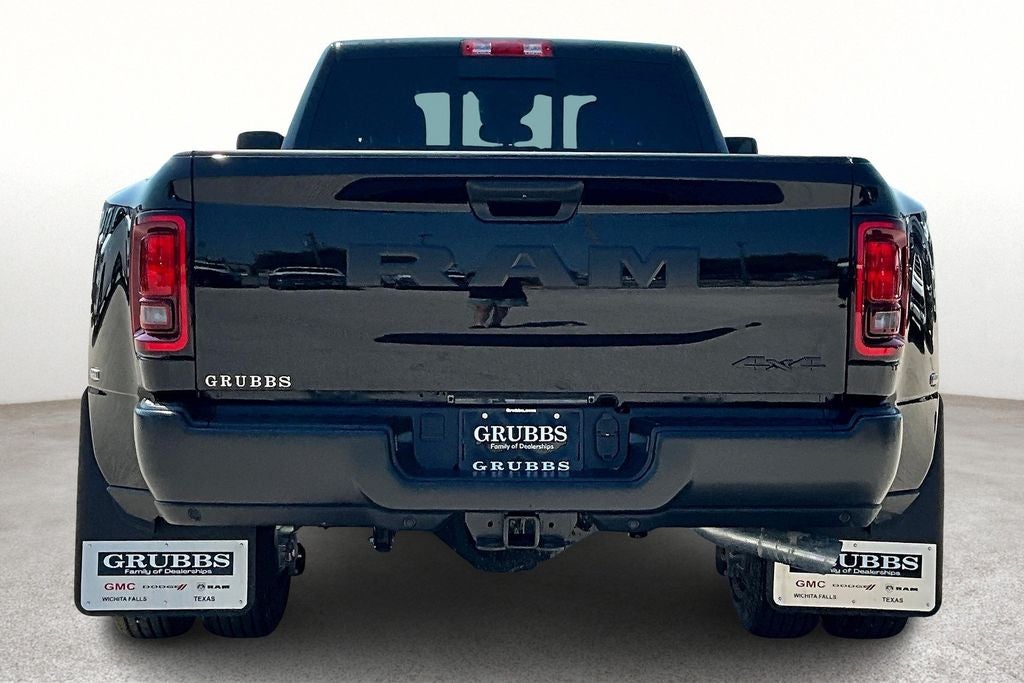 2026 RAM Ram 3500 RAM 3500 TRADESMAN CREW CAB 4X4 8' BOX