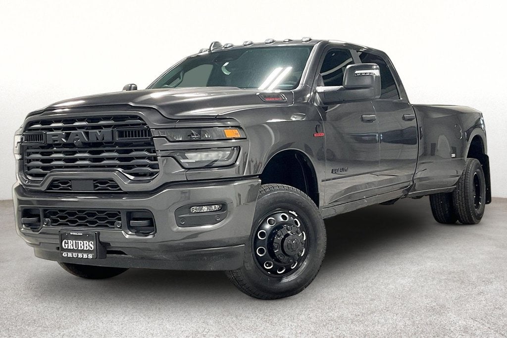 2026 RAM Ram 3500 RAM 3500 BIG HORN CREW CAB 4X4 8' BOX