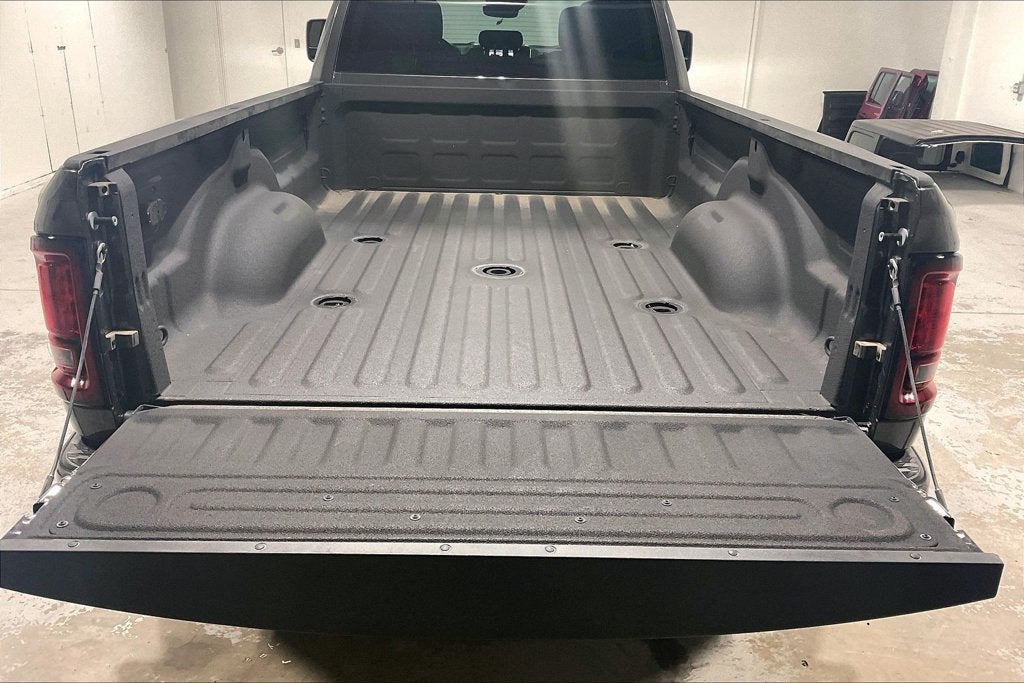 2026 RAM Ram 3500 RAM 3500 BIG HORN CREW CAB 4X4 8' BOX
