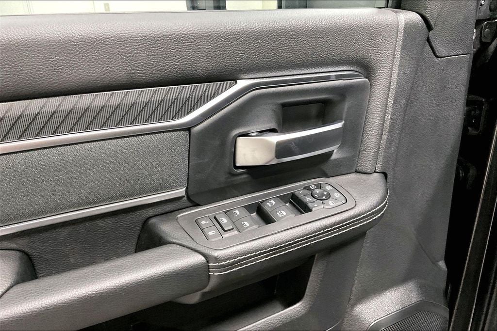 2026 RAM 3500 Big Horn Crew Cab 4x4 8' Box