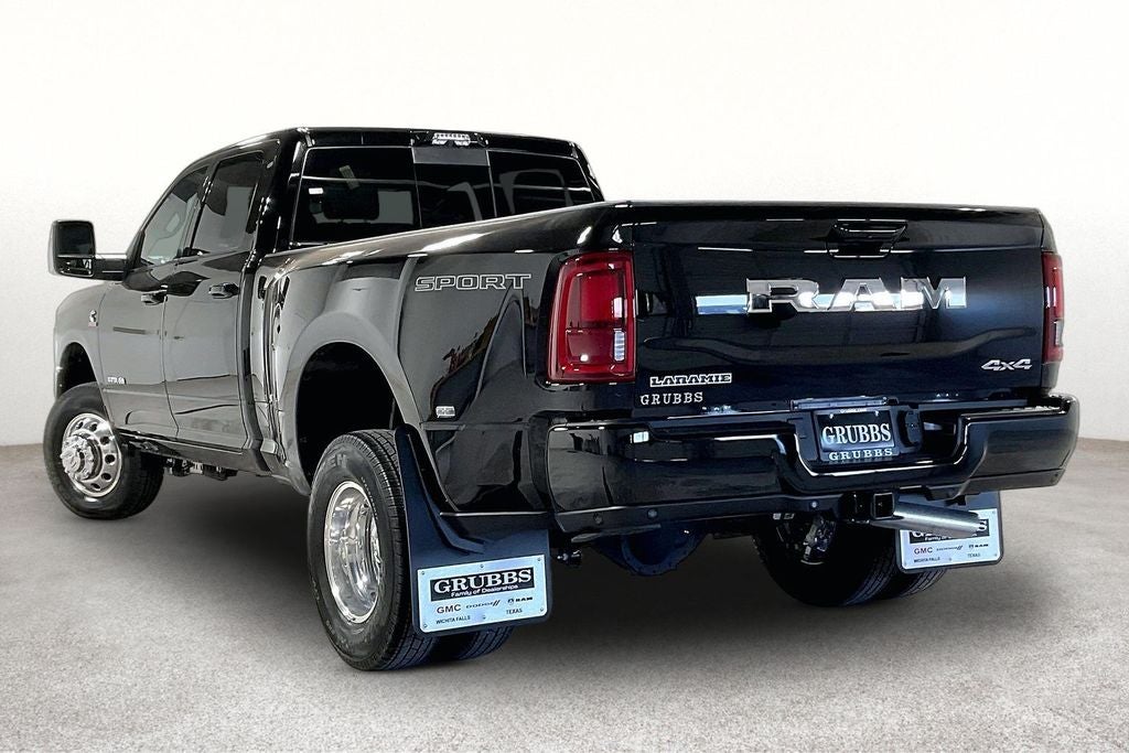 2026 RAM Ram 3500 RAM 3500 LARAMIE CREW CAB 4X4 8' BOX